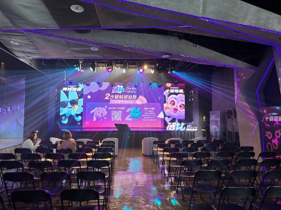 偉鉅台北諮詢師大會_蓓比主題舞台與十蓓電波品牌展示全景